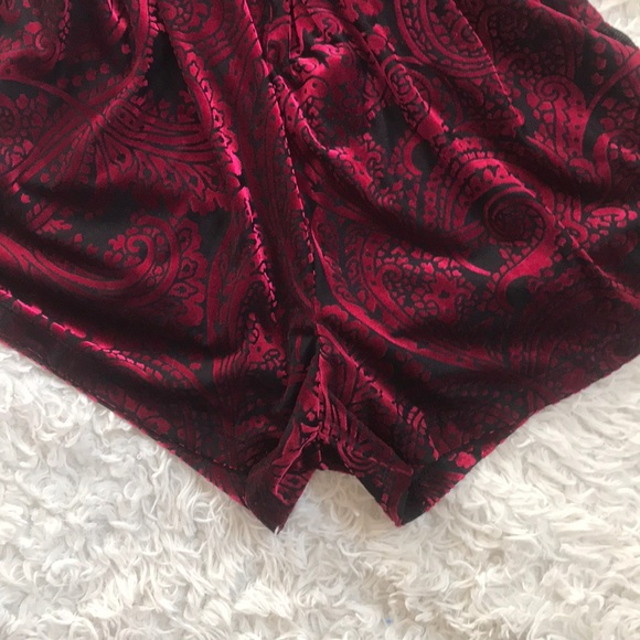 Velvet boutique romper, worn once - Picture 6 of 6